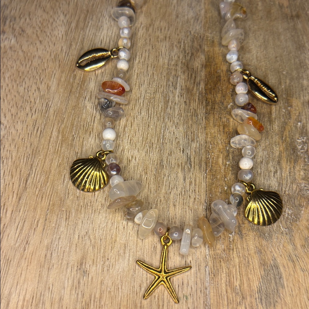 Flower Agate Stone Chip Beaded Starfish Shell Gold Charm Necklace